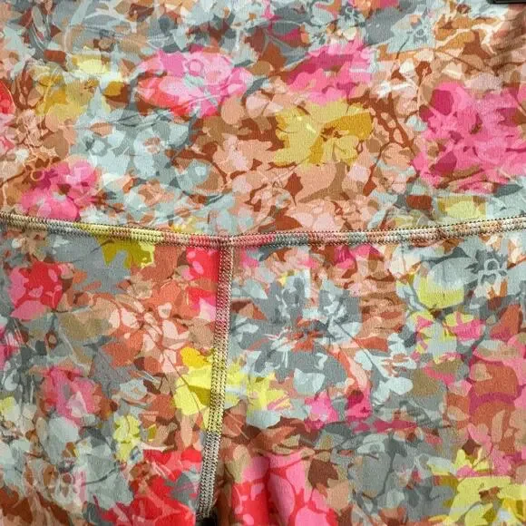 Lululemon Align Highrise Pant 25" Inflorescence Floral Leggings Yoga Nulu Size 4 - Picture 6 of 8